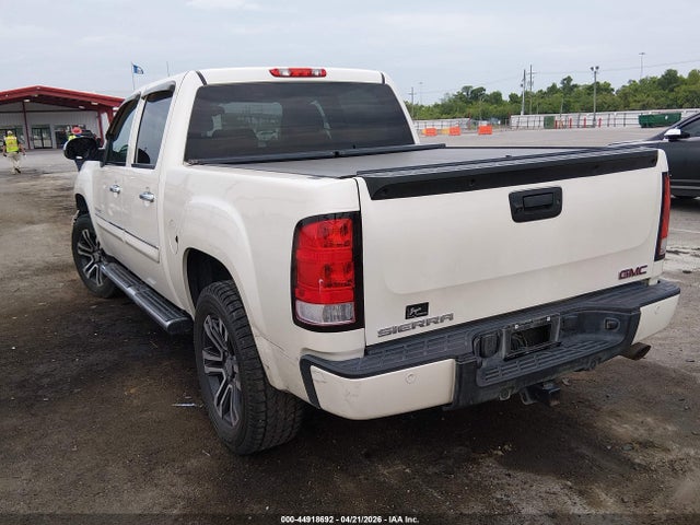 2013 Gmc Sierra 1500 Denali მანქანა იყიდება აუქციონზე, vin: 3GTP1XE26DG117968, აუქციონის ნომერი: 44918692