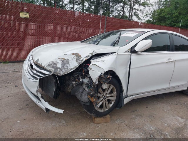 Продажа на аукционе авто 2012 Hyundai Sonata Gls, vin: 5NPEB4AC6CH345721, номер лота: 44918697