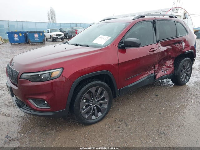 44918705 :رقم المزاد ، 1C4PJMMX2MD174919 vin ، 2021 Jeep Cherokee 80th Anniversary 4x4 مزاد بيع