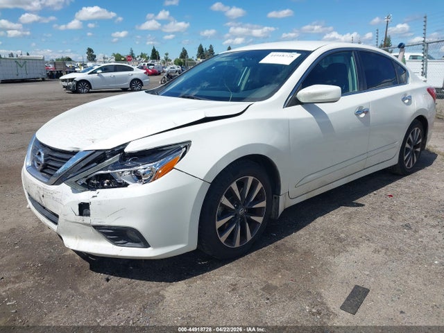1N4AL3AP0HC130479 Nissan Altima 2.5 Sv