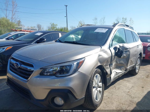 44918750 :رقم المزاد ، 4S4BSAHC3K3292697 vin ، 2019 Subaru Outback 2.5i Premium مزاد بيع