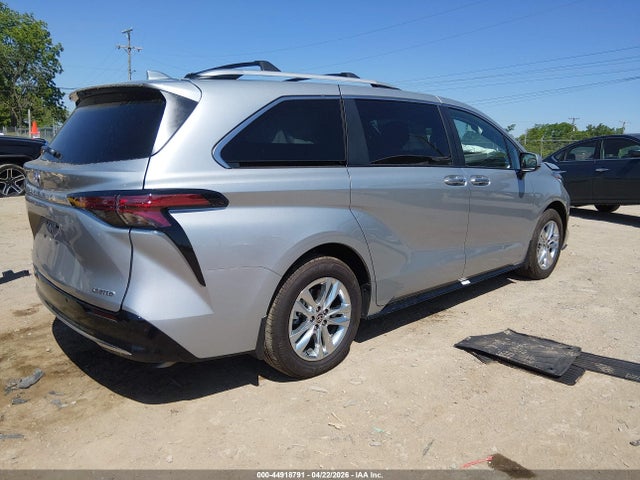 44918791 :رقم المزاد ، 5TDZSKFC0SS216526 vin ، 2025 Toyota Sienna Limited مزاد بيع