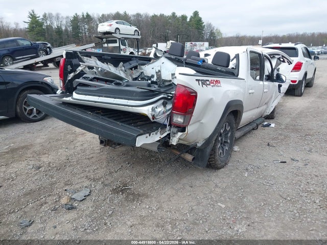 Продаж на аукціоні авто 2019 Toyota Tacoma Trd Off Road, vin: 3TMCZ5AN5KM246570, номер лоту: 44918800
