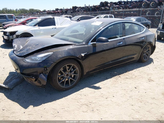 Tesla Model 3 Long Range/performance 2018 5YJ3E1EB9JF089682 Image 2