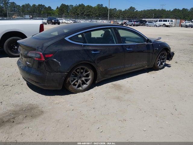 Tesla Model 3 Long Range/performance 2018 5YJ3E1EB9JF089682 Image 4