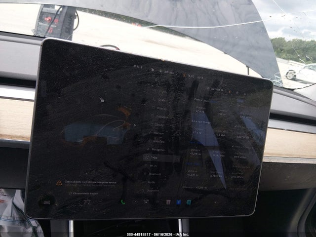 Tesla Model 3 Long Range/performance 2018 5YJ3E1EB9JF089682 Image 7