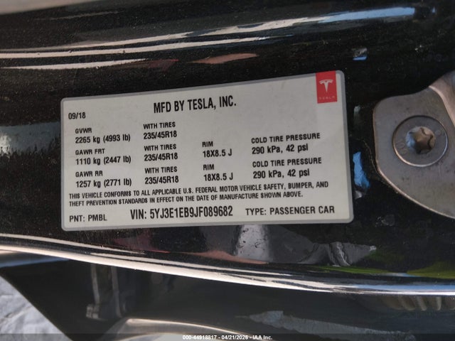 Tesla Model 3 Long Range/performance 2018 5YJ3E1EB9JF089682 Image 9