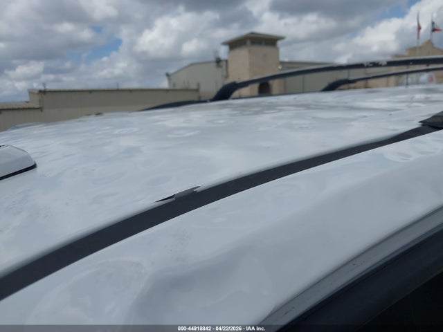 Chevrolet Suburban Ls 2018 1GNSCGECXJR176196 Image 18