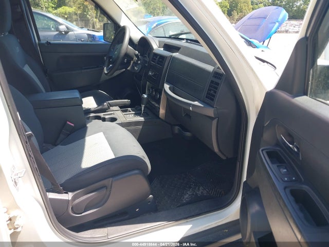 2009 Jeep Liberty Sport მანქანა იყიდება აუქციონზე, vin: 1J8GN28K29W548957, აუქციონის ნომერი: 44918844