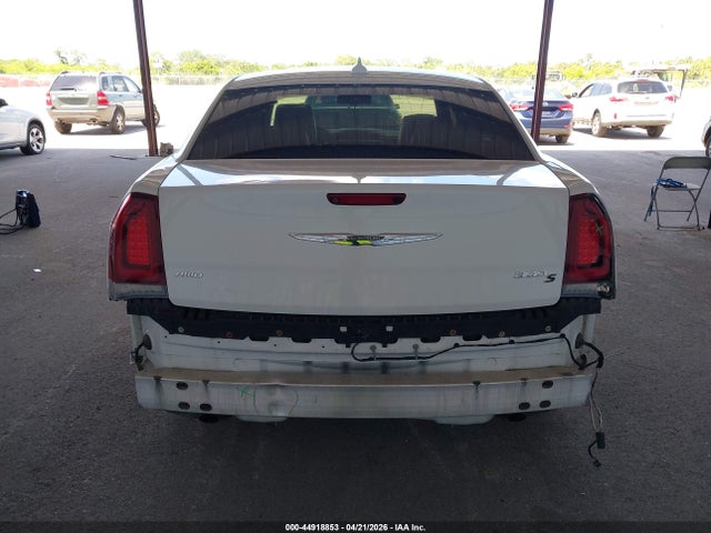 44918853 :رقم المزاد ، 2C3CCAGG4GH136364 vin ، 2016 Chrysler 300 300s مزاد بيع