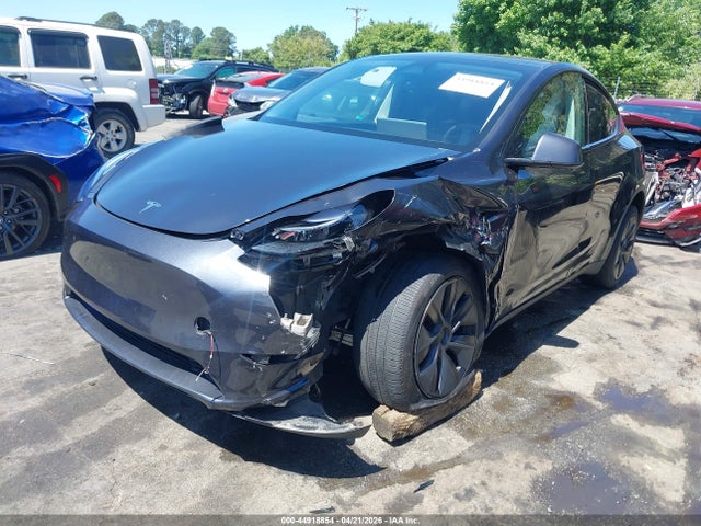 Продажа на аукционе авто 2024 Tesla Model Y Long Range Dual Motor All-wheel Drive, vin: 7SAYGDEE7RA305942, номер лота: 44918854