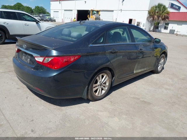 2013 Hyundai Sonata Gls მანქანა იყიდება აუქციონზე, vin: 5NPEB4AC7DH599455, აუქციონის ნომერი: 44918860