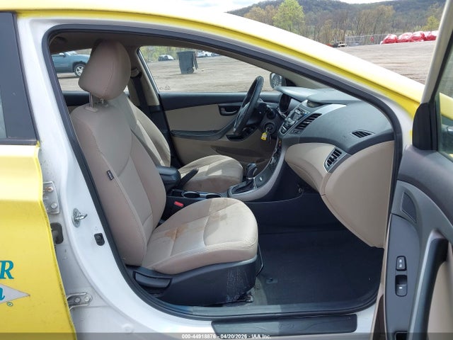 44918876 :رقم المزاد ، 5NPDH4AE9GH712354 vin ، 2016 Hyundai Elantra Se مزاد بيع