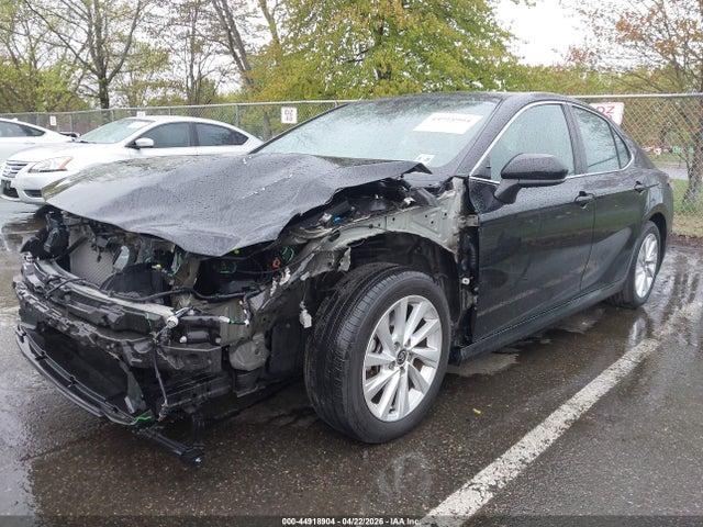 Продажа на аукционе авто 2023 Toyota Camry Le, vin: 4T1C11BK4PU102348, номер лота: 44918904
