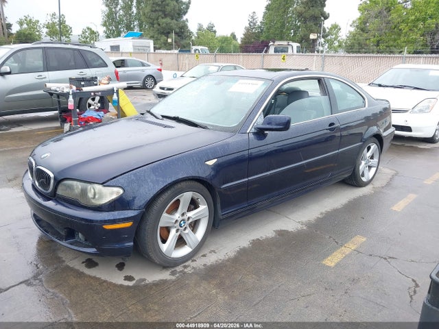 44918909 :رقم المزاد ، WBABV13404JT22178 vin ، 2004 Bmw 325ci مزاد بيع
