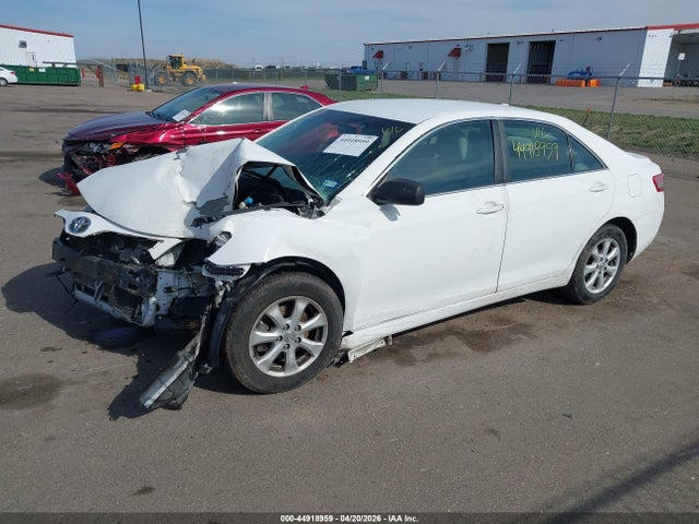 2011 Toyota Camry Le მანქანა იყიდება აუქციონზე, vin: 4T4BF3EK2BR089571, აუქციონის ნომერი: 44918959