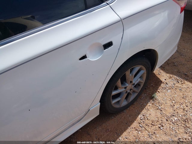 44918979 :رقم المزاد ، 3N1AB7AP3FY332034 vin ، 2015 Nissan Sentra Sr مزاد بيع