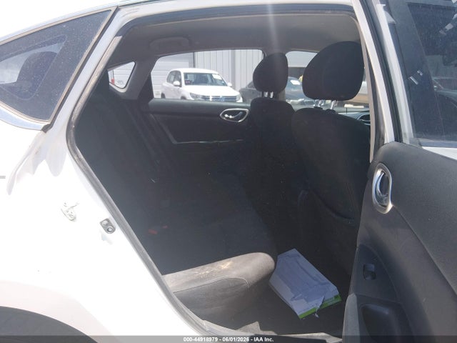44918979 :رقم المزاد ، 3N1AB7AP3FY332034 vin ، 2015 Nissan Sentra Sr مزاد بيع