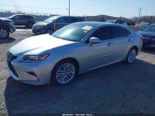 58ABK1GG6GU010955 Lexus ES 350