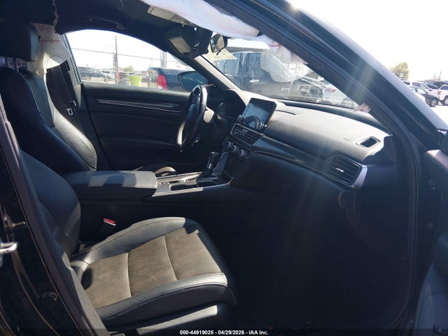 1HGCV1F36KA149985 Honda Accord Sport