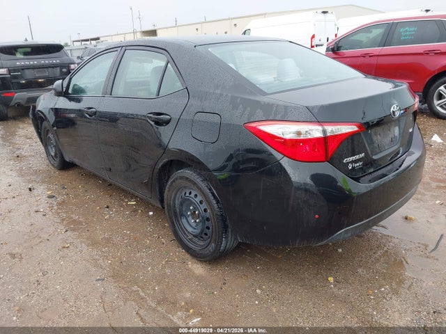 44919029 :رقم المزاد ، 2T1BURHE6FC328703 vin ، 2015 Toyota Corolla Le مزاد بيع