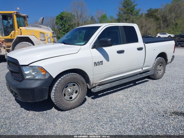 44919081 :رقم المزاد ، 1C6RR7FG7JS326093 vin ، 2018 Ram 1500 مزاد بيع