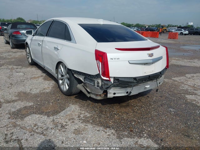 44919090 :رقم المزاد ، 2G61M5S33H9121767 vin ، 2017 Cadillac Xts Luxury مزاد بيع