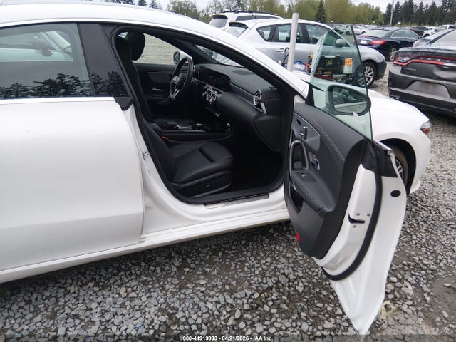 Aukcja sprzedaży 2021 Mercedes-benz Cla 250, vin: W1K5J4GB3MN216554, numer aukcji: 44919093