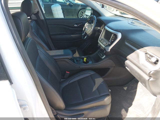 44919095 :رقم المزاد ، 1GKKNULS3MZ137969 vin ، 2021 Gmc Acadia Awd Slt مزاد بيع