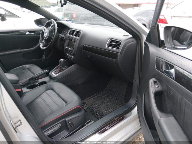 Продажа на аукционе авто 2014 Volkswagen Jetta Gli Edition 30 W/nav, vin: 3VW4S7AJ6EM260092, номер лота: 44919133