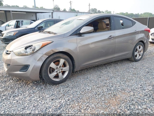 Продажа на аукционе авто 2013 Hyundai Elantra Gls, vin: 5NPDH4AE4DH355595, номер лота: 44919144