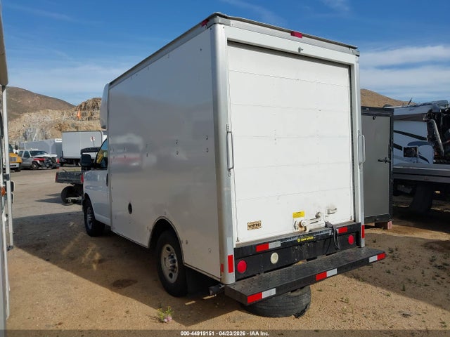 Продажа на аукционе авто 2015 Chevrolet Express Cutaway 3500, vin: 1GB0G2CF2F1200022, номер лота: 44919151