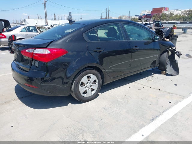 KNAFK4A62G5461421 KIA FORTE LX