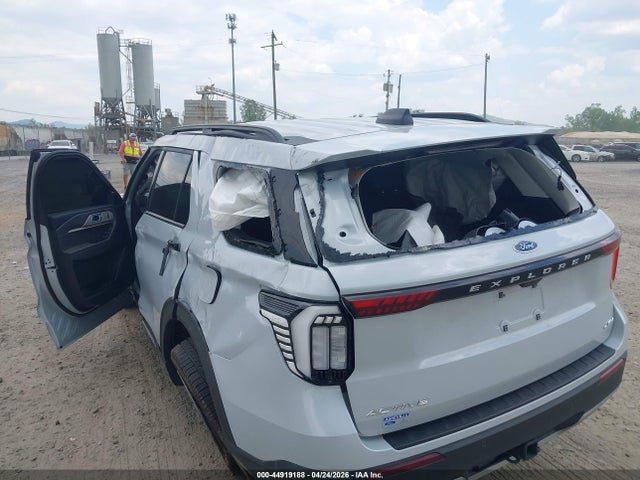 1FMUK8DH5SGB28248 Ford Explorer Active