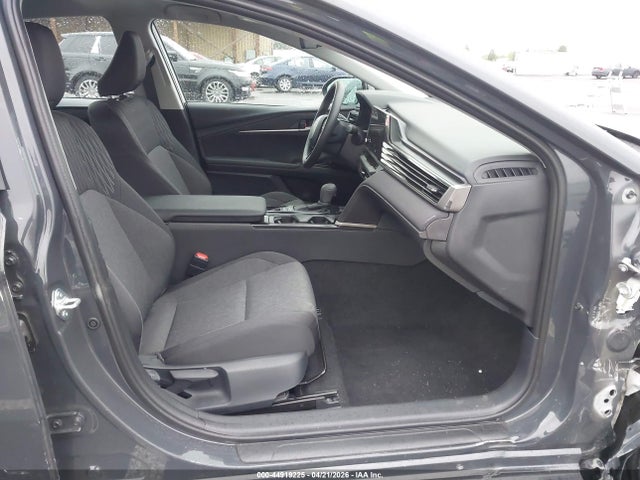 Toyota CAMRY LE 2026 4T1DAACKXTU264823 Image 5