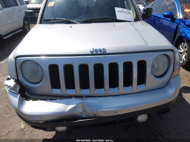 44919228 :رقم المزاد ، 1C4NJPBB4ED618044 vin ، 2014 Jeep Patriot Sport مزاد بيع