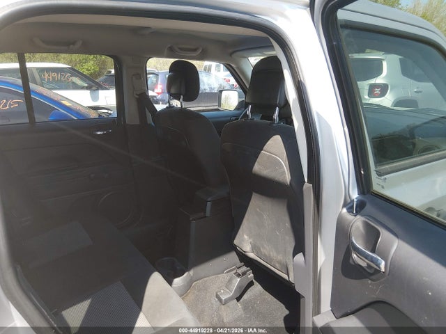 44919228 :رقم المزاد ، 1C4NJPBB4ED618044 vin ، 2014 Jeep Patriot Sport مزاد بيع