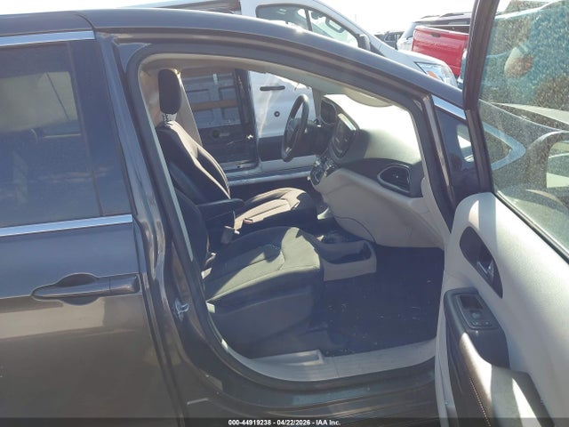 Aukcja sprzedaży 2017 Chrysler Pacifica Lx, vin: 2C4RC1CG3HR608660, numer aukcji: 44919238