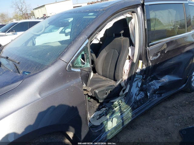 Aukcja sprzedaży 2017 Chrysler Pacifica Lx, vin: 2C4RC1CG3HR608660, numer aukcji: 44919238