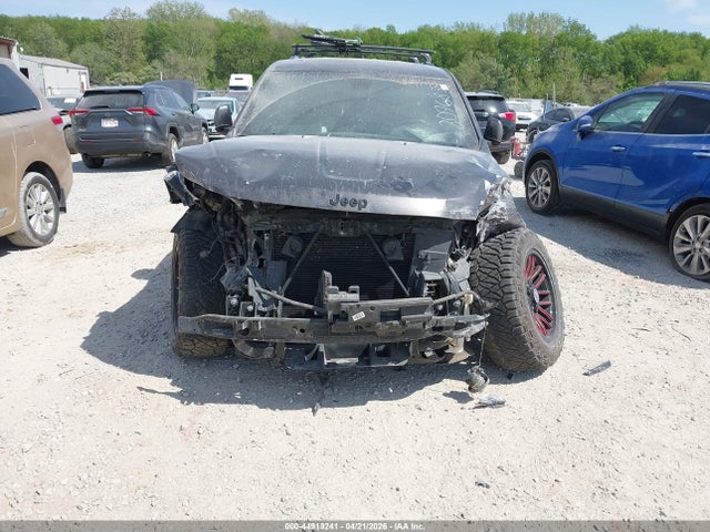 2019 Jeep Grand Cherokee Altitude 4x4 მანქანა იყიდება აუქციონზე, vin: 1C4RJFAG4KC809683, აუქციონის ნომერი: 44919241