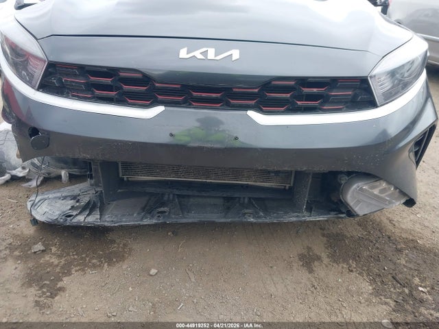 3KPF54AD0PE592649 KIA Forte Gt-line