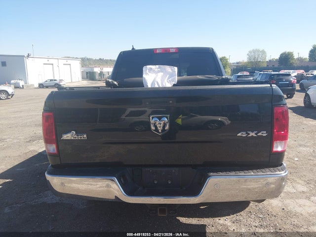 44919253 :رقم المزاد ، 1C6RR7LG8HS538841 vin ، 2017 Ram 1500 Big Horn  4x4 5'7 Box مزاد بيع