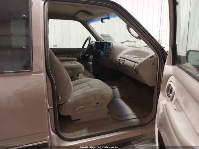 Продажа на аукционе авто 1996 Gmc Sierra K1500, vin: 2GTEK19R5T1506617, номер лота: 44919259