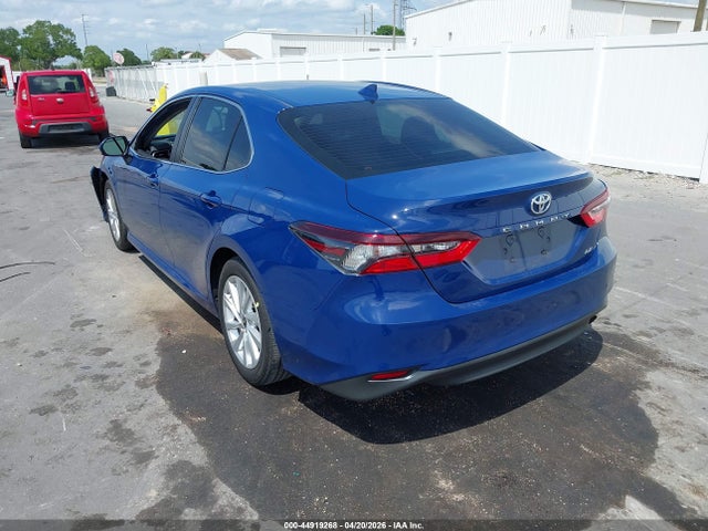 Продаж на аукціоні авто 2023 Toyota Camry Le, vin: 4T1C11AK5PU150006, номер лоту: 44919268