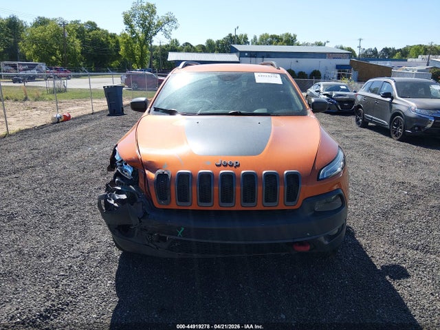 Продаж на аукціоні авто 2015 Jeep Cherokee Trailhawk, vin: 1C4PJMBS0FW698889, номер лоту: 44919278