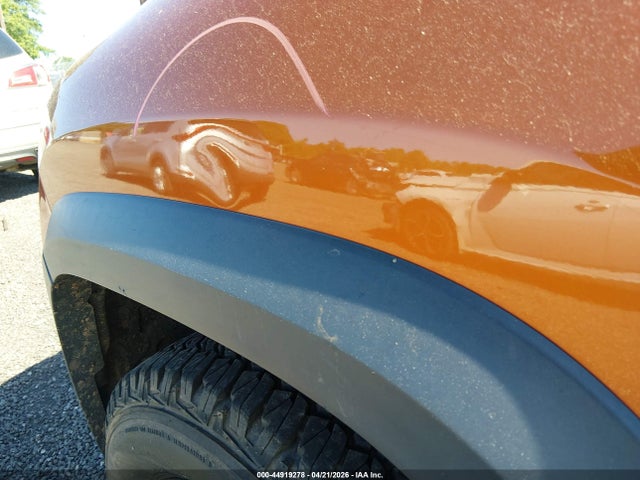 Продаж на аукціоні авто 2015 Jeep Cherokee Trailhawk, vin: 1C4PJMBS0FW698889, номер лоту: 44919278