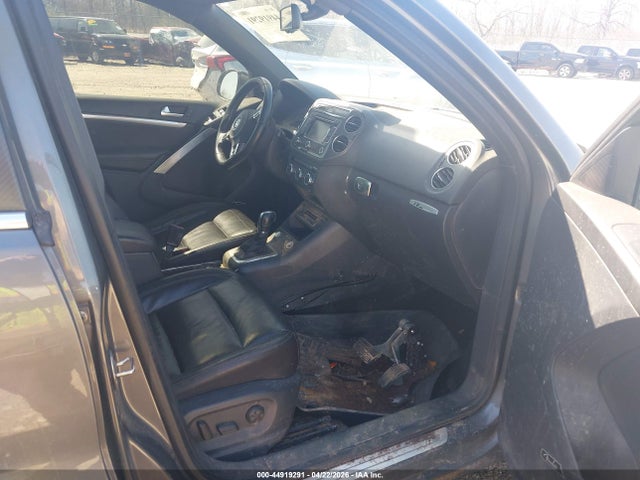 Продаж на аукціоні авто 2014 Volkswagen Tiguan R-line, vin: WVGBV3AX0EW070914, номер лоту: 44919291