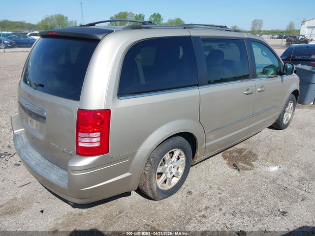 Продажа на аукционе авто 2009 Chrysler Town & Country Touring, vin: 2A8HR54199R572639, номер лота: 44919303