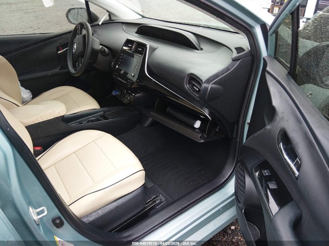 JTDKARFUXL3116216 Toyota Prius L Eco