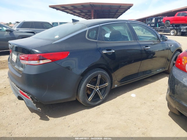 5XXGT4L38GG044470 KIA Optima Lx